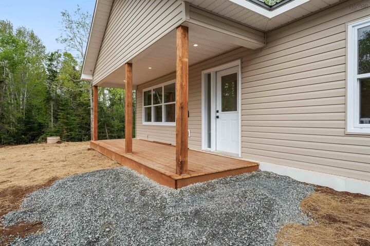 Property Photo: 2925 Highway 236 NS B0N 1P0
