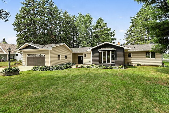 Property Photo: 5565 NE River Road MN 56379