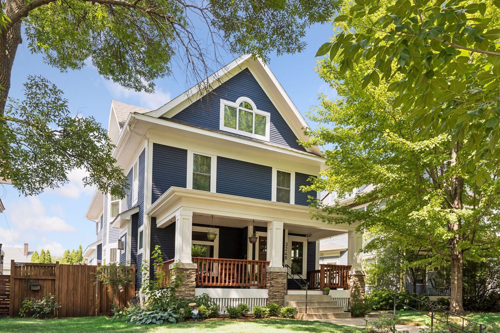 Property Photo: 3248 Dupont Avenue S MN 55408