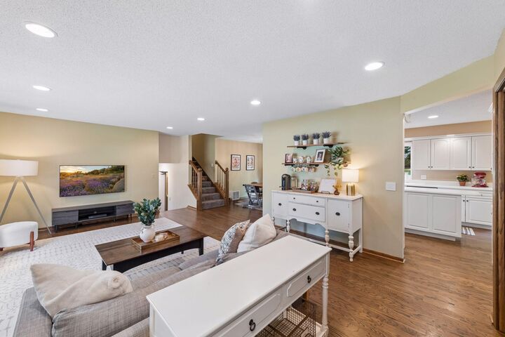 Property Photo:  4615 Saddlewood Drive  MN 55345 