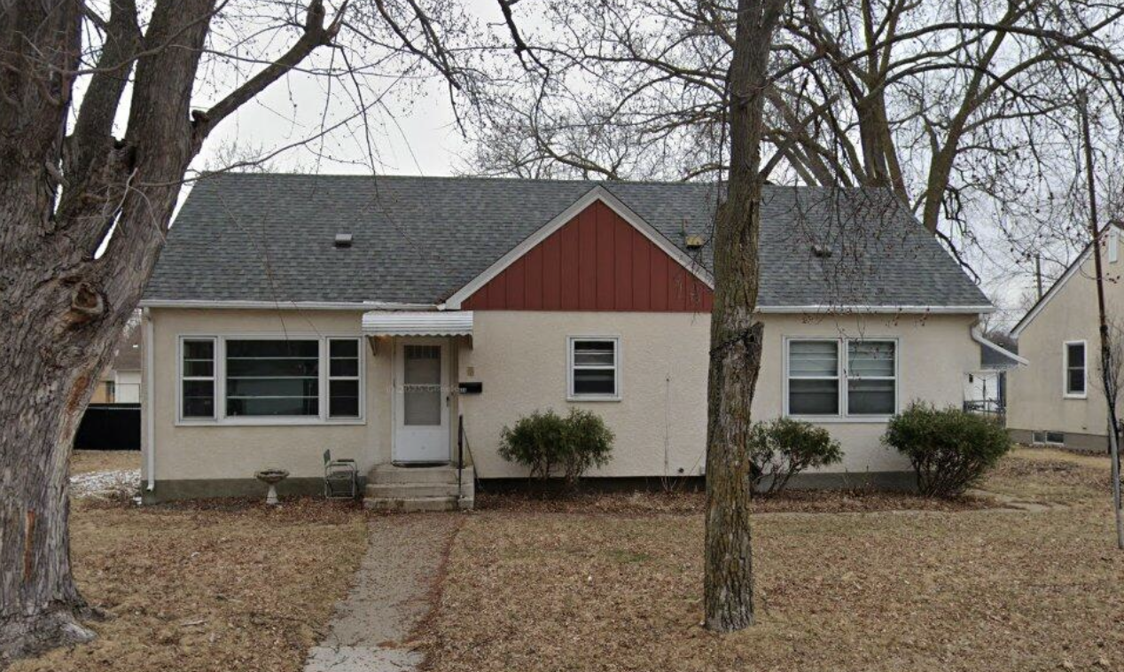 Property Photo: 424 2nd Avenue NE MN 55369