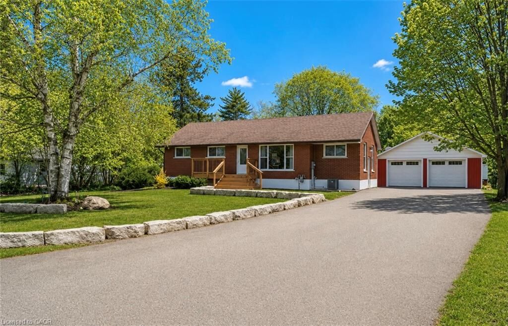 Property Photo:  1246 Forestry Farm Road  ON N3Y 4K1 