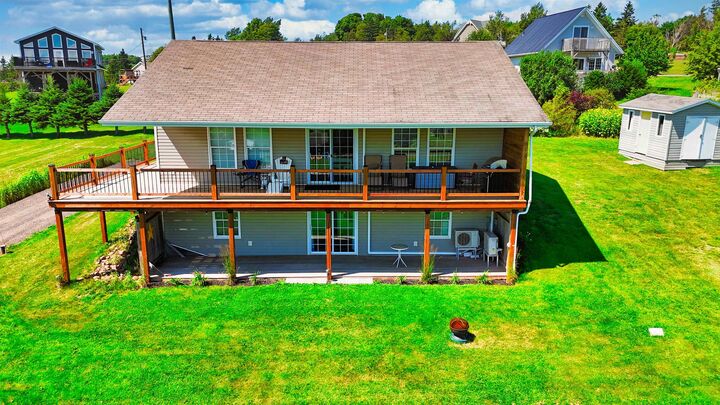 Property Photo: 65 Riverview Dr PE C0B 1M0