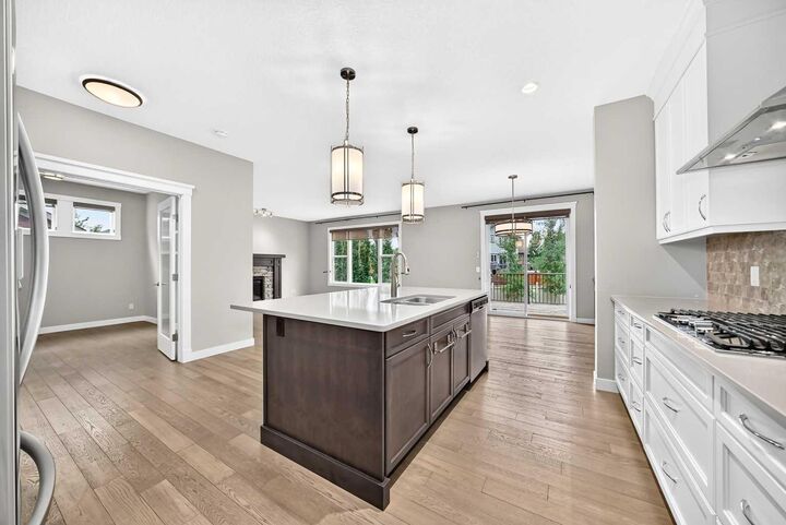 Property Photo: 143 Stonemere Green AB T1X 0S2