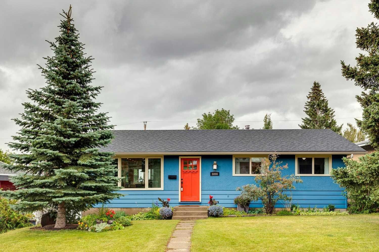 Property Photo: 5008 Norquay Drive Drive NW AB T2K 2L3
