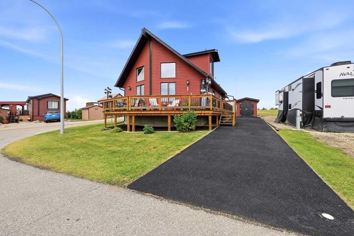 Property Photo: 25054 South Pine Lake Road 5022 AB T0M 1R0