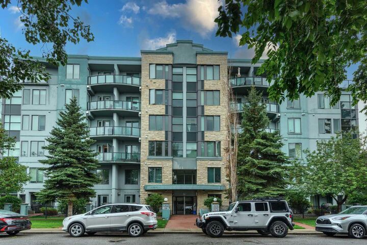 328 21 Avenue SW 310 — photo 1