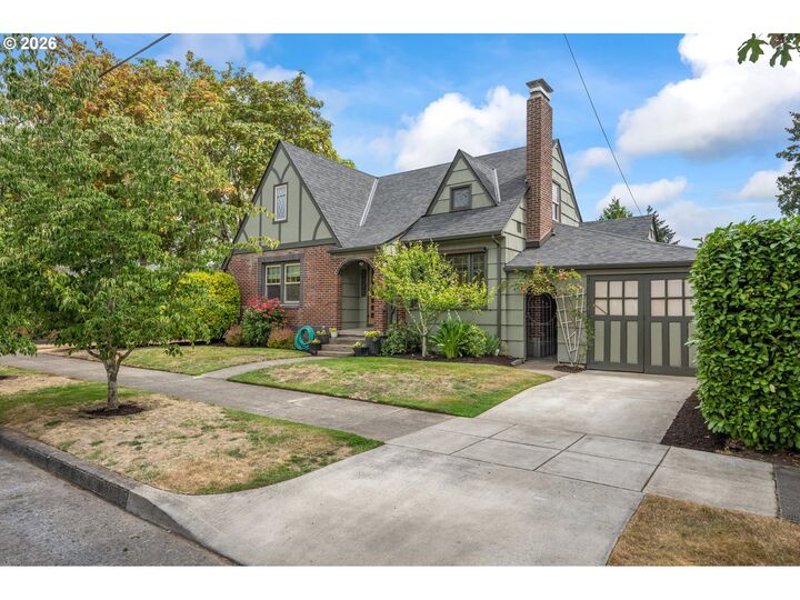Property Photo:  3042 NE 30th Ave  OR 97212 