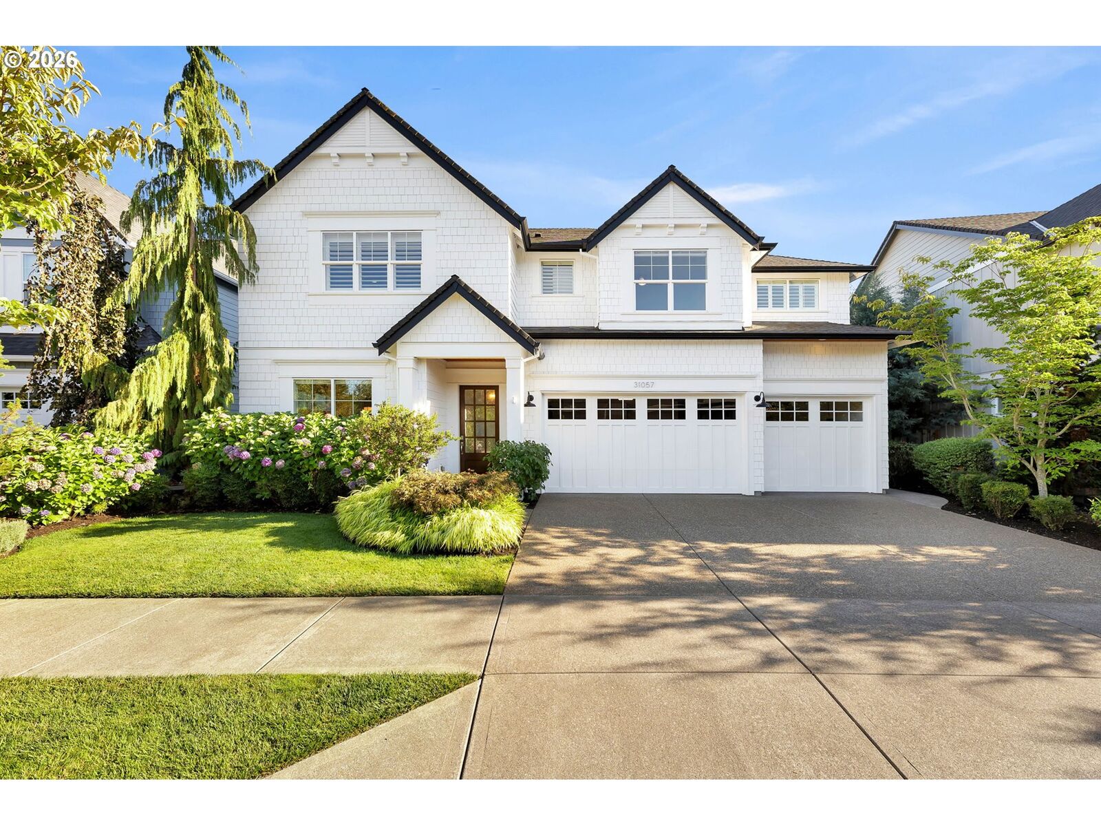 Property Photo: 31057 SW Sandy Ct OR 97070