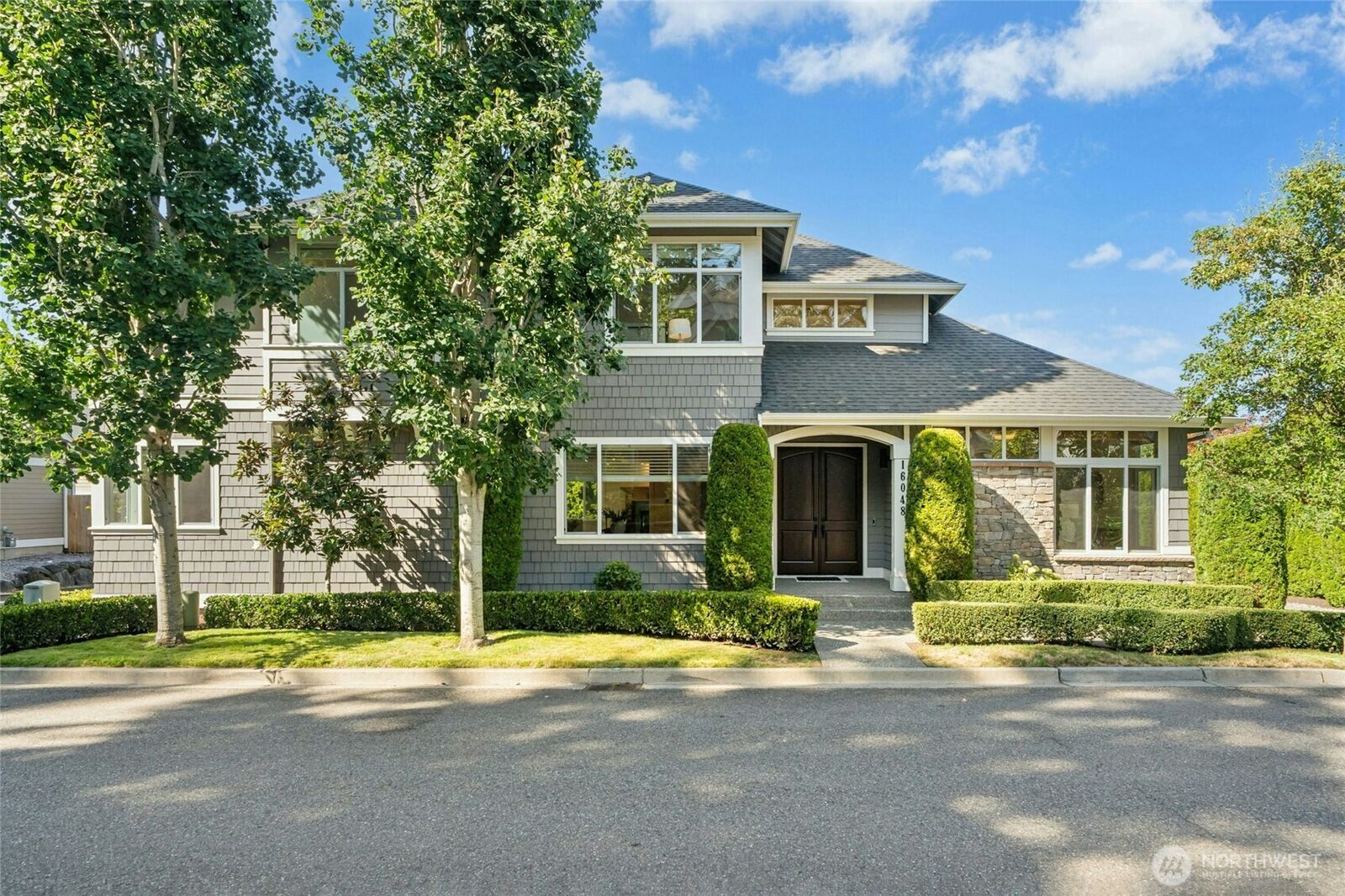 Property Photo: 16048 SE 45th Place WA 98006