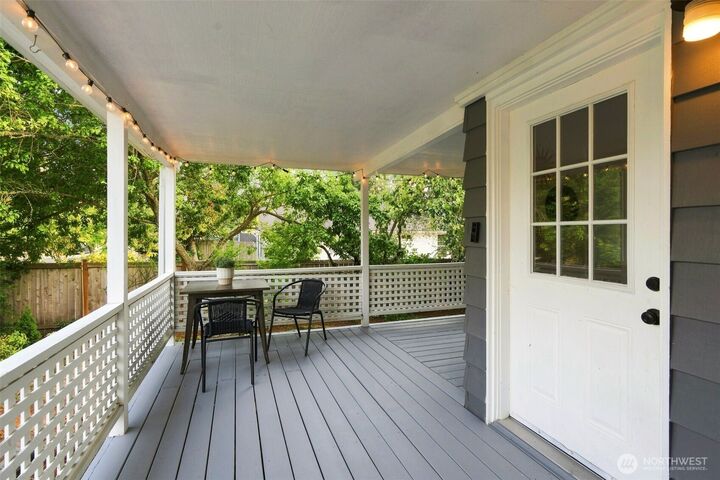 Property Photo: 8121 11th Avenue SW WA 98106