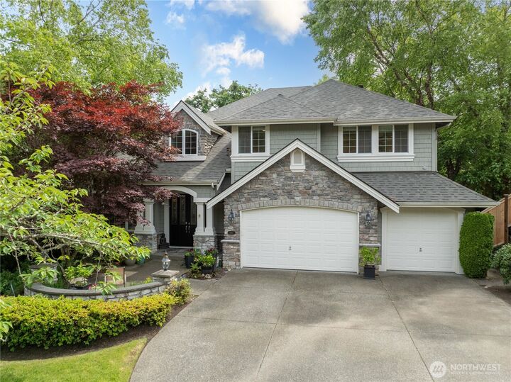 Property Photo: 14411 SE 89th Place WA 98059