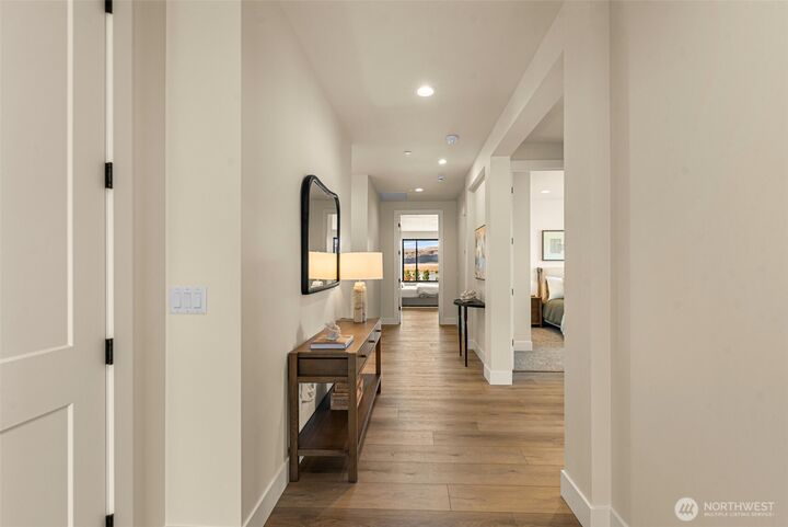 Property Photo: 9104 NW Harvest Lane WA 98848
