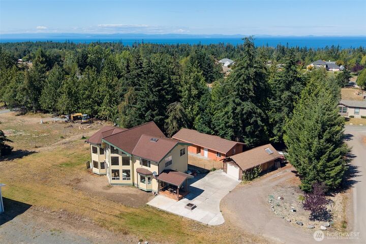 Property Photo:  114  Blackberry Lane  WA 98362 