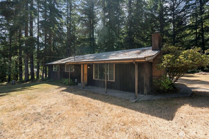 Property Photo: 1835 Maple Valley Road SW WA 98512