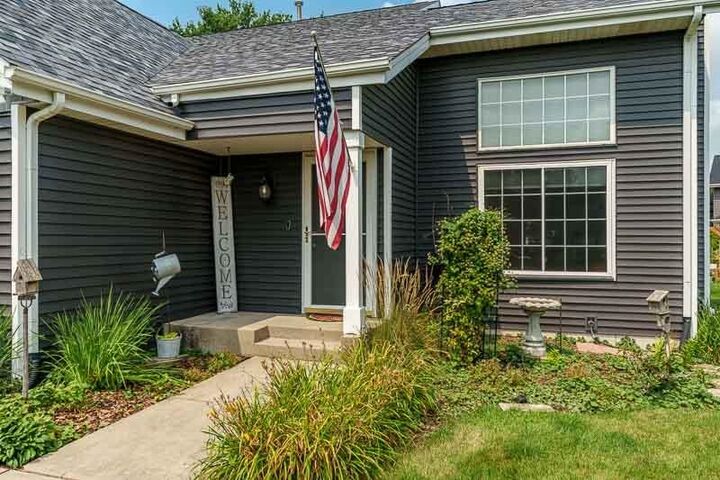 Property Photo:  4996 Zenith Parkway  IL 61115 