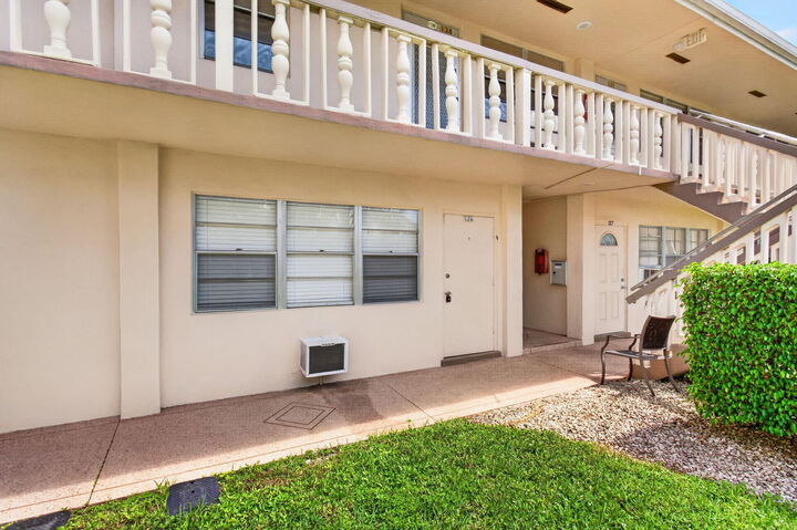 Property Photo: 126 Norwich F FL 33417