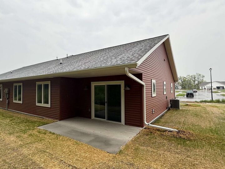 Property Photo: 1093 Rusalka Circle WI 53959