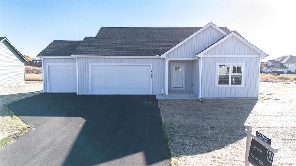 Property Photo:  1774 Kyle Circle  WI 53511 