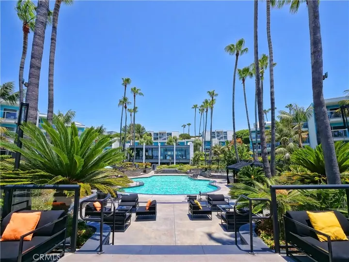 Property Photo:  630 The Village 107  CA 90277 