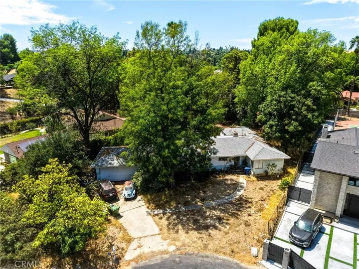 Property Photo: 6041 Penfield CA 91367