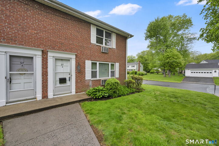 Property Photo:  97 Shadow Lane B  CT 06110 