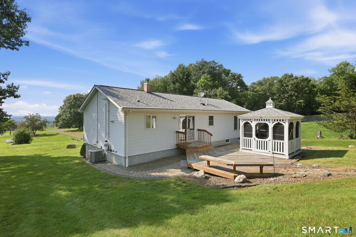 Property Photo:  43 Pinnacle Road  CT 06029 