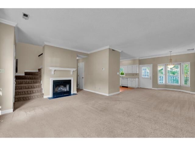 Property Photo:  218 Woodburn Club Lane  SC 29302 