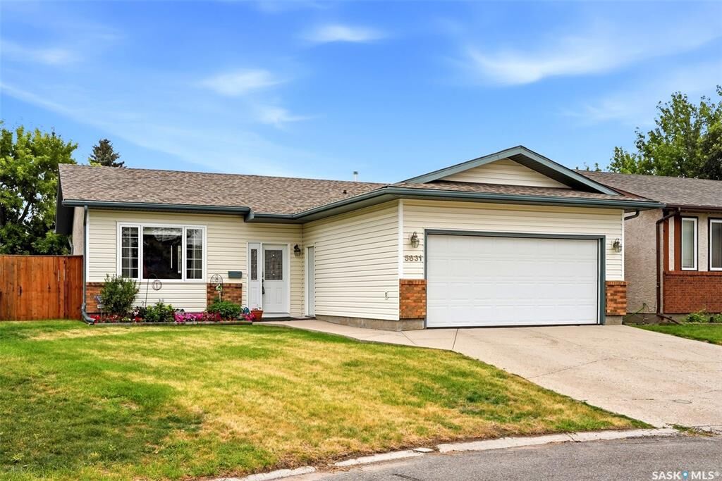 Property Photo:  5831 Keffner Bay  SK S4X 4B8 