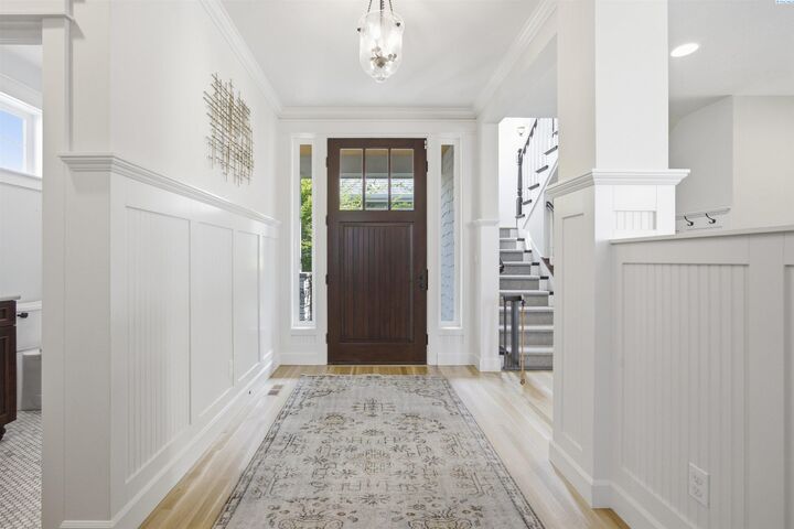 Property Photo:  5101 W 20th Ave  WA 99338 
