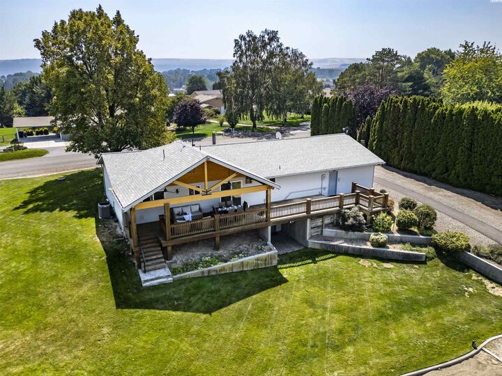 Property Photo:  97904 E Clover Road  WA 99338 