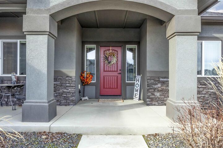 Property Photo: 595 Troy Ave WA 99353
