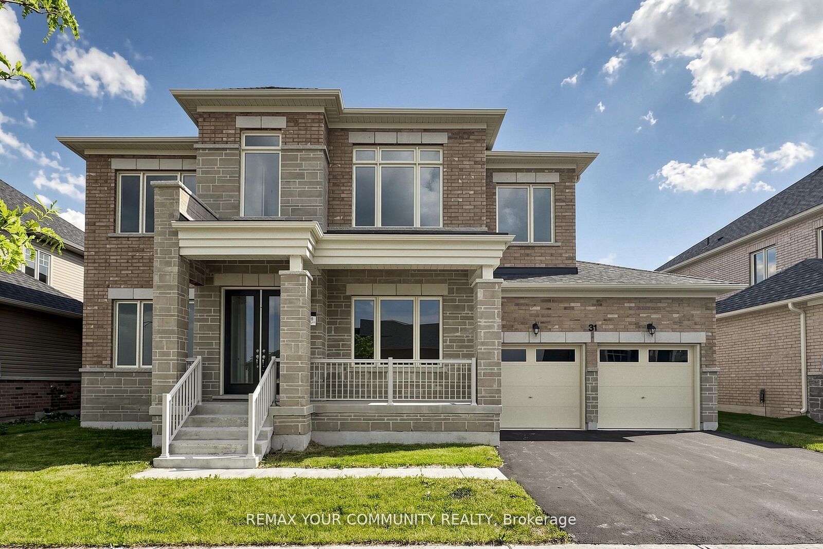 Property Photo: 31 Lorrain Hand Crescent ON L4R 0S9