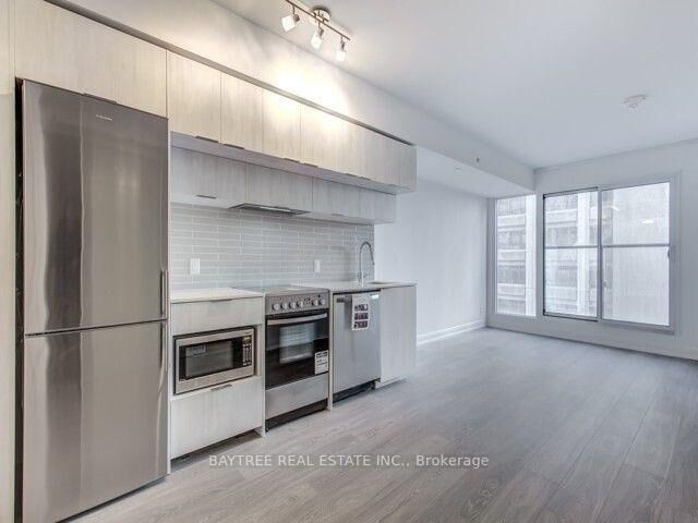 Property Photo: 181 Dundas Street E 1609 ON M5A 0N5