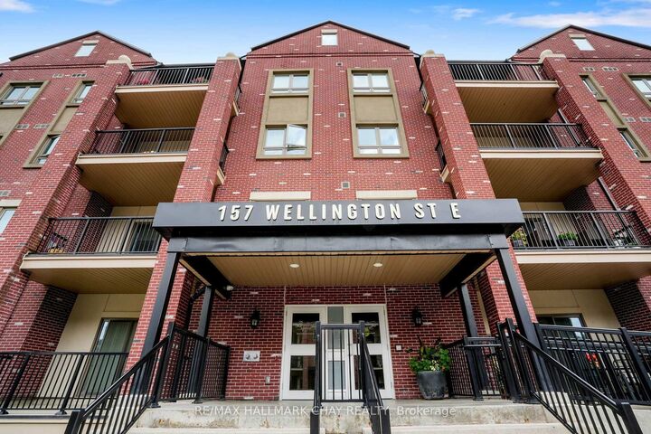 Property Photo: 157 Wellington Street E 404 ON L9R 0R7
