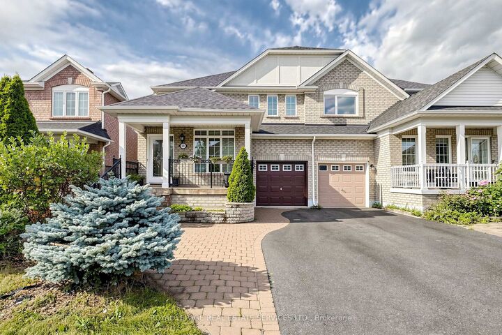 Property Photo: 41 Convoy Crescent ON L6A 3H3
