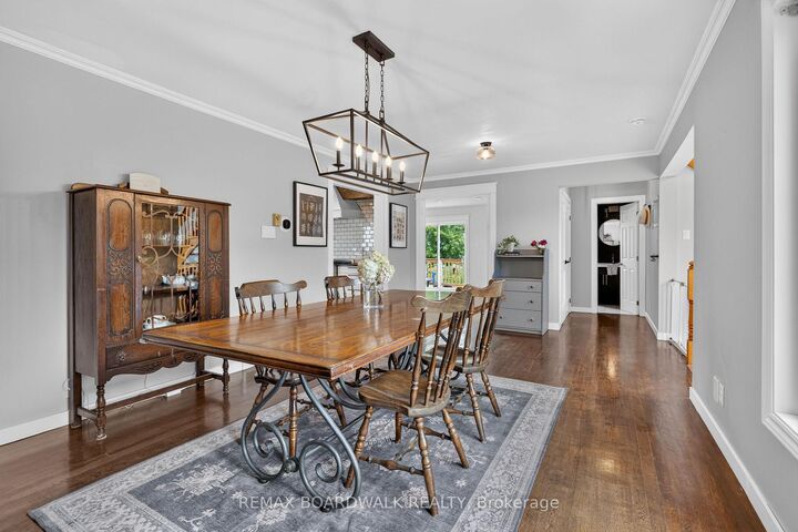 10104 Marionville Road — photo 1