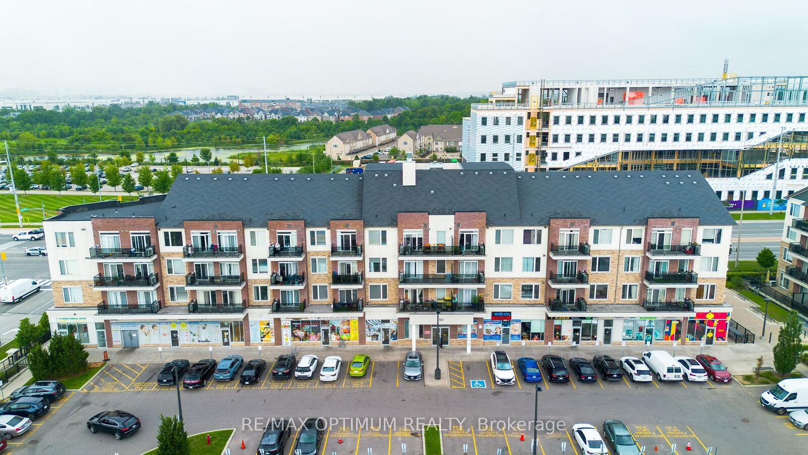 Property Photo:  50 Sky Harbour Drive 315  ON L6Y 6B8 