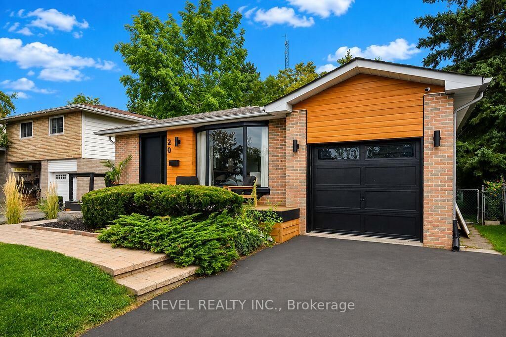 Property Photo: 20 Cynthia Court ON L4M 2X4