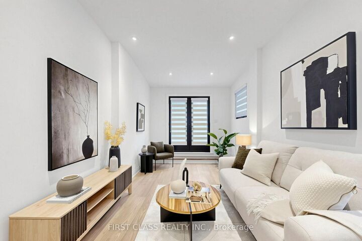 Property Photo:  174 Manning Avenue  ON M6J 2K5 