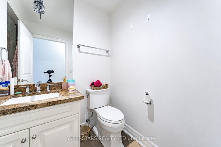 23 Rean Drive 901(Ph1) — photo 1