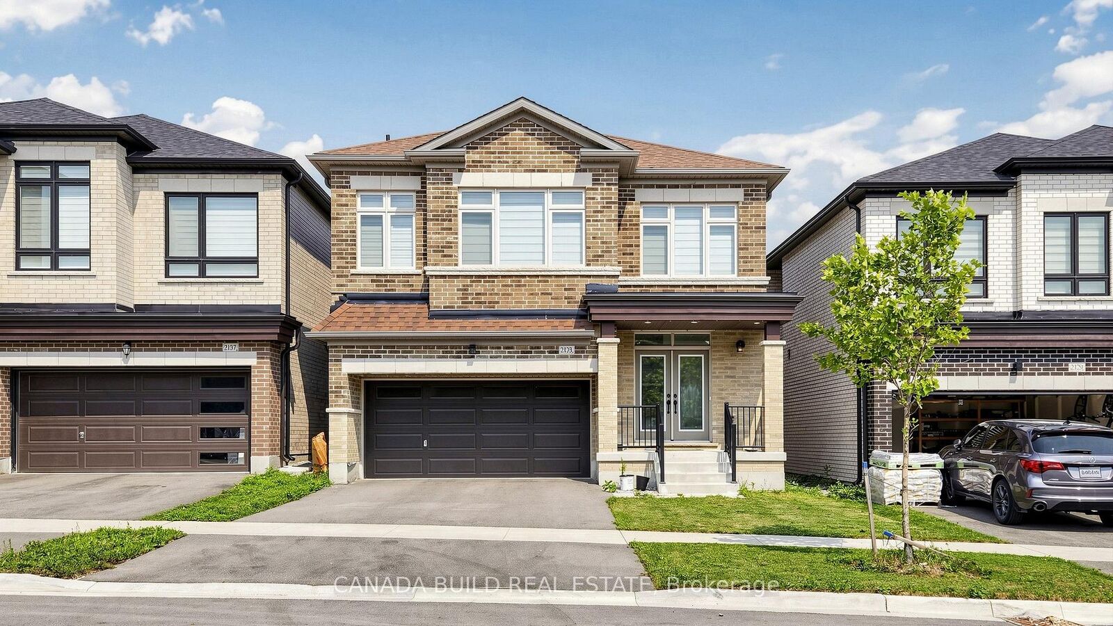 Property Photo: 2133 Coppermine Street ON L1H 8L7