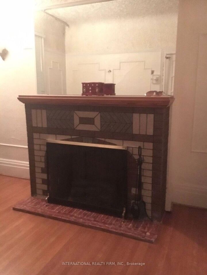 Photo de la propriété: 132 Grace Street Main ON M6J 2S2