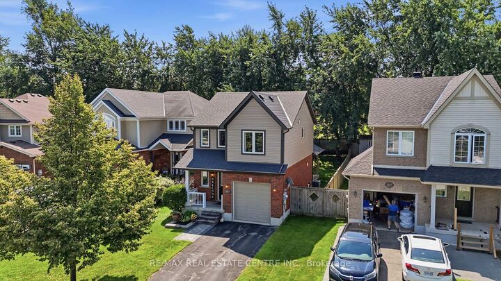 Property Photo:  165 Silk Drive  ON L9V 3E5 