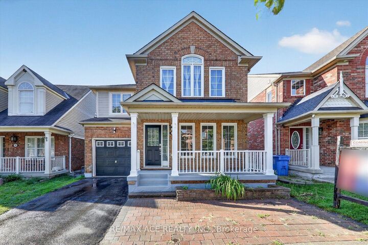 23 Harry Sanders Avenue — photo 1