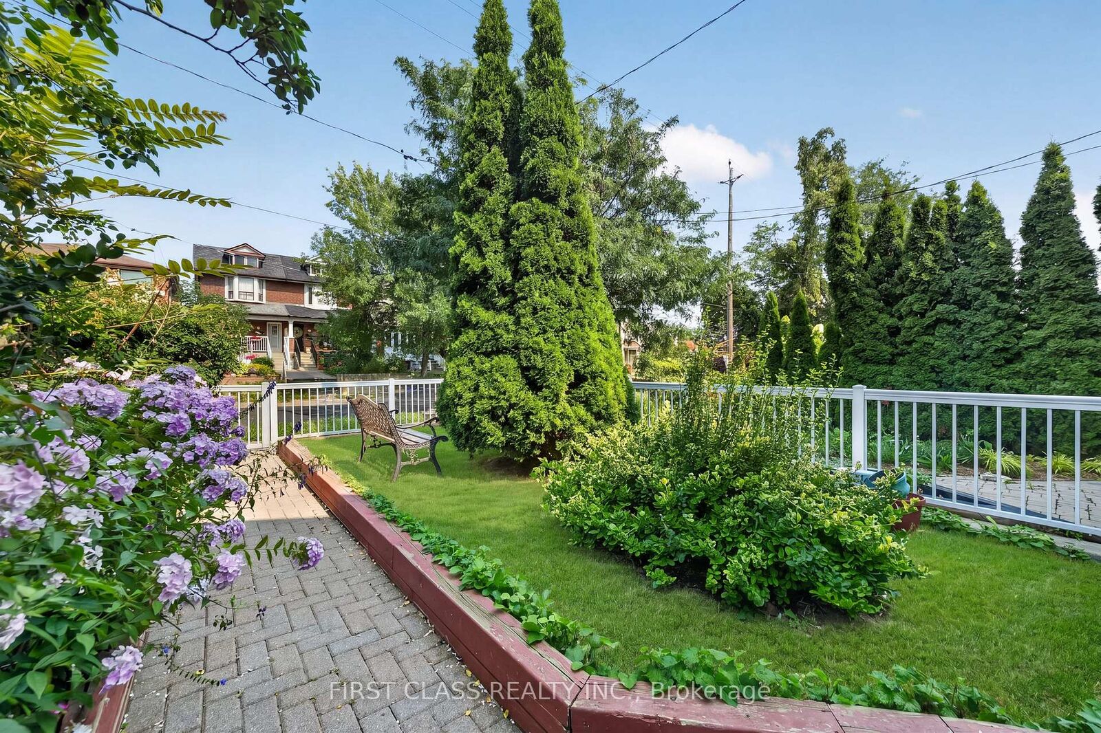 Property Photo: 150 Caledonia Road ON M6E 4S7