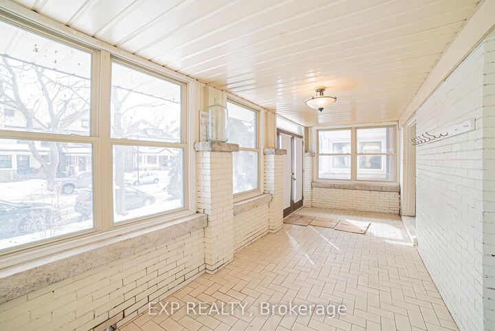 Photo de la propriété: 52 Proctor Boulevard Main ON L8M 2M4