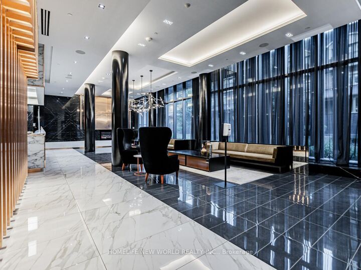 Property Photo: 101 Erskine Avenue 2512 ON M4P 0C5