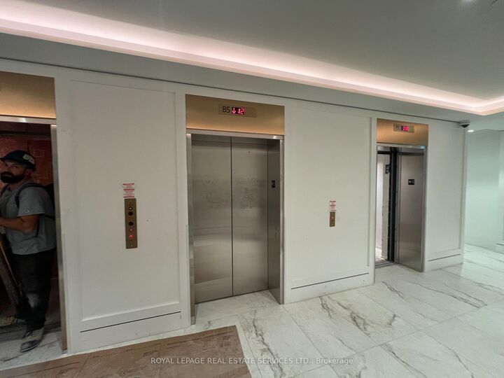 Property Photo: 4010 Eglinton Avenue W 430 ON M9A 0G5