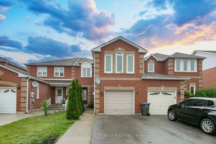 90 White Tail Crescent — photo 1